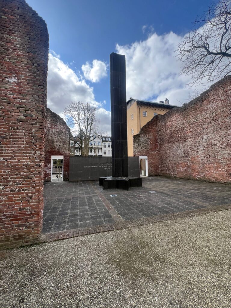 Hollandse schouwburg